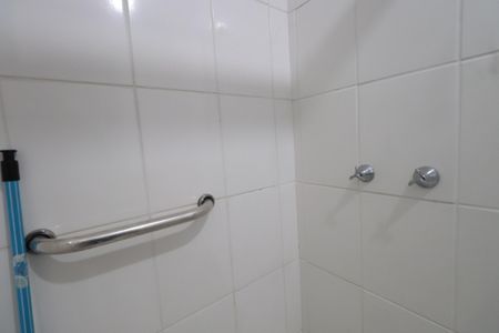 Apartamento para alugar com 41m², 2 quartos e sem vagaBanheiro