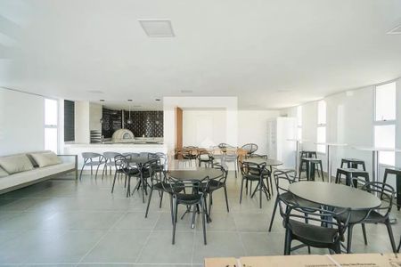 Apartamento para alugar com 41m², 2 quartos e sem vagaÁrea comum - Salão de festas