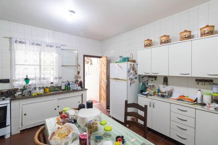 Casa para alugar com 350m², 3 quartos e 6 vagas Casa para alugar com 350m², 3 quartos e 6 vagasCozinha