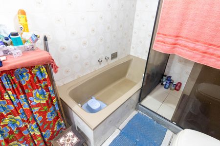 Casa para alugar com 350m², 3 quartos e 6 vagas Casa para alugar com 350m², 3 quartos e 6 vagasBanheiro do Quarto 3