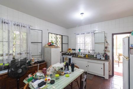 Casa para alugar com 350m², 3 quartos e 6 vagas Casa para alugar com 350m², 3 quartos e 6 vagasCozinha