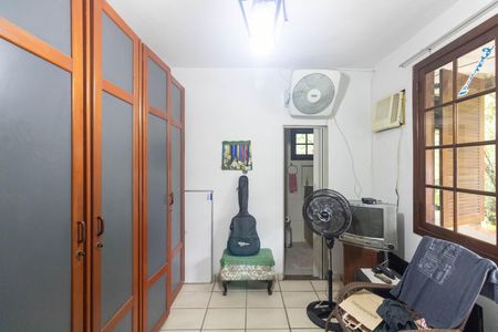 Casa para alugar com 350m², 3 quartos e 6 vagas Casa para alugar com 350m², 3 quartos e 6 vagasQuarto 1