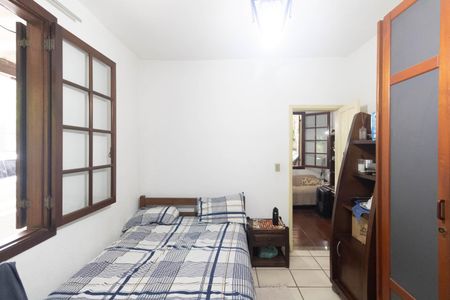 Casa para alugar com 350m², 3 quartos e 6 vagas Casa para alugar com 350m², 3 quartos e 6 vagasQuarto 1