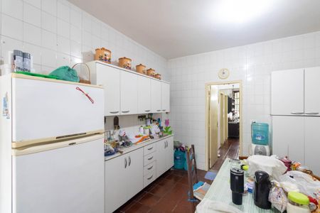 Casa para alugar com 350m², 3 quartos e 6 vagas Casa para alugar com 350m², 3 quartos e 6 vagasCozinha