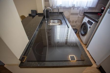 Cozinha de apartamento para alugar com 1 quarto, 41m² em Bigorrilho, Curitiba