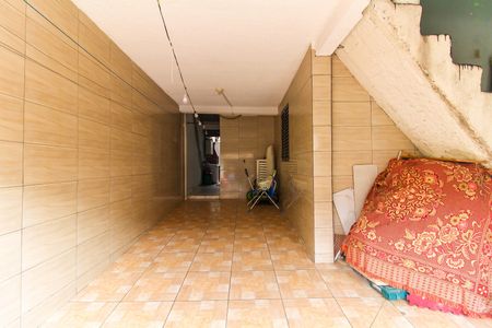 Casa à venda com 33m², 4 quartos e 1 vaga Casa à venda com 33m², 4 quartos e 1 vagaGaragem