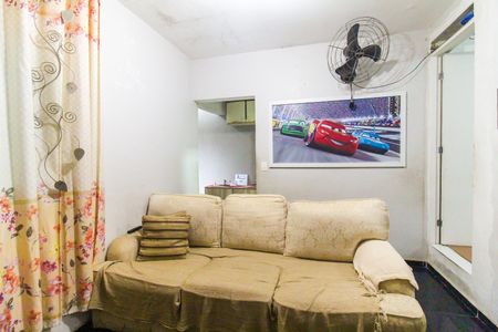 Casa à venda com 33m², 4 quartos e 1 vaga Casa à venda com 33m², 4 quartos e 1 vagaSala 2