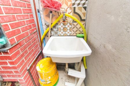 Casa à venda com 33m², 4 quartos e 1 vaga Casa à venda com 33m², 4 quartos e 1 vagaÁrea de Serviço