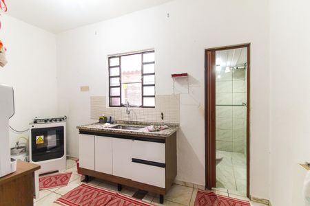 Casa à venda com 33m², 4 quartos e 1 vaga Casa à venda com 33m², 4 quartos e 1 vagaCozinha 1