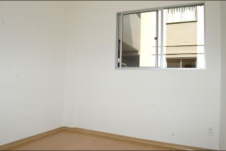 Apartamento para alugar com 47m², 2 quartos e 1 vagaQuarto 2