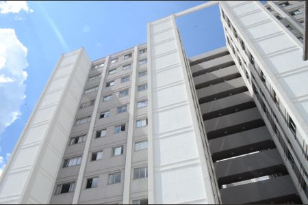 Apartamento para alugar com 47m², 2 quartos e 1 vagaFachada do bloco