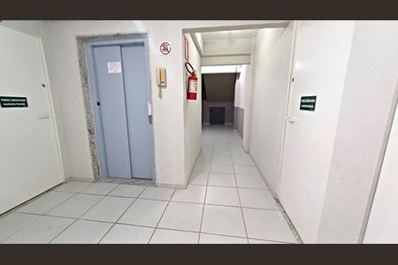Apartamento para alugar com 47m², 2 quartos e 1 vagaHall de entrada