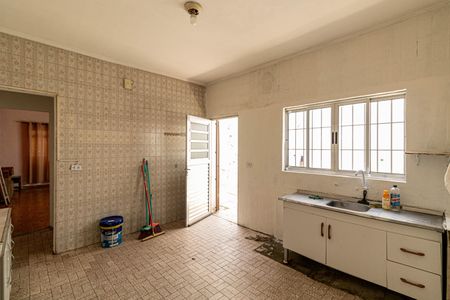 Casa à venda com 100m², 3 quartos e 2 vagas Casa à venda com 100m², 3 quartos e 2 vagasCozinha