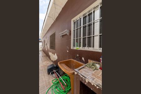 Casa à venda com 100m², 3 quartos e 2 vagas Casa à venda com 100m², 3 quartos e 2 vagasÁrea de Serviço