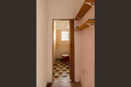 Casa à venda com 100m², 3 quartos e 2 vagas Casa à venda com 100m², 3 quartos e 2 vagasBanheiro 2