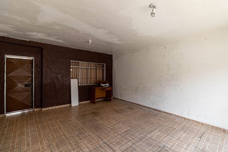 Casa à venda com 100m², 3 quartos e 2 vagas Casa à venda com 100m², 3 quartos e 2 vagasGaragem