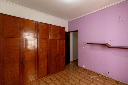 Casa à venda com 100m², 3 quartos e 2 vagas Casa à venda com 100m², 3 quartos e 2 vagasQuarto 3