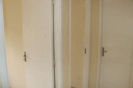 Apartamento para alugar com 47m², 2 quartos e 1 vagaCorredor