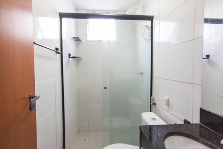 Apartamento para alugar com 60m², 2 quartos e 1 vaga Apartamento para alugar com 60m², 2 quartos e 1 vagaBanheiro da Suite