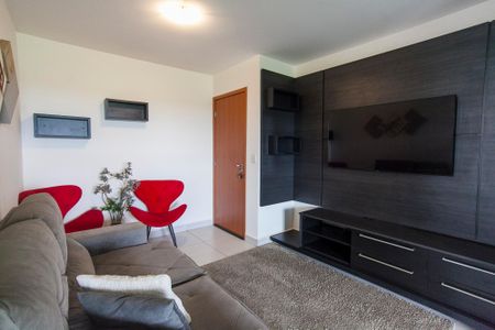 Sala de apartamento para alugar com 2 quartos, 60m² em Gávea, Uberlândia