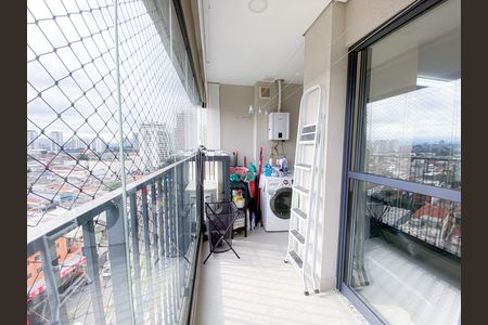 Varanda de apartamento à venda com 3 quartos, 67m² em Vila Anastácio, São Paulo