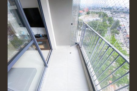 Varanda de apartamento à venda com 3 quartos, 67m² em Vila Anastácio, São Paulo