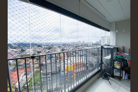 Apartamento para alugar com 67m², 3 quartos e 1 vaga Apartamento para alugar com 67m², 3 quartos e 1 vagaVaranda