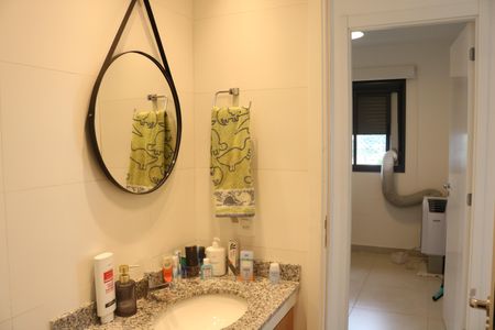 Apartamento para alugar com 67m², 3 quartos e 1 vagaBanheiro