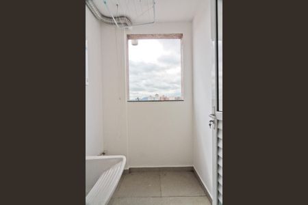 Apartamento para alugar com 40m², 2 quartos e 1 vagaÁrea de Serviço