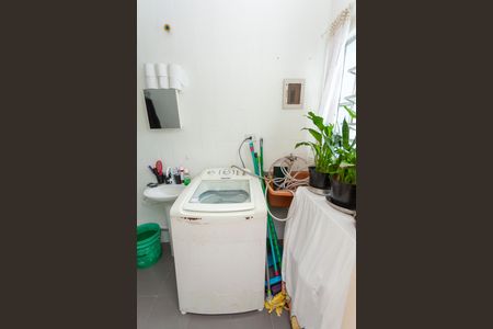 Casa à venda com 303m², 3 quartos e 3 vagasÁrea de Serviço - Casa 2