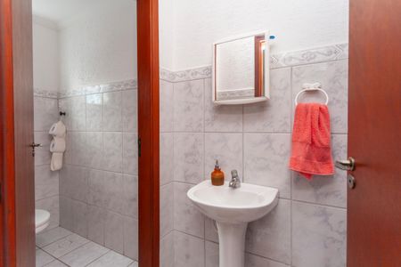 Casa à venda com 303m², 3 quartos e 3 vagasBanheiro