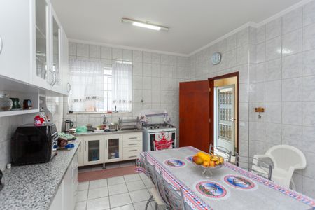 Casa à venda com 303m², 3 quartos e 3 vagasCozinha