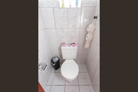 Casa à venda com 303m², 3 quartos e 3 vagasBanheiro