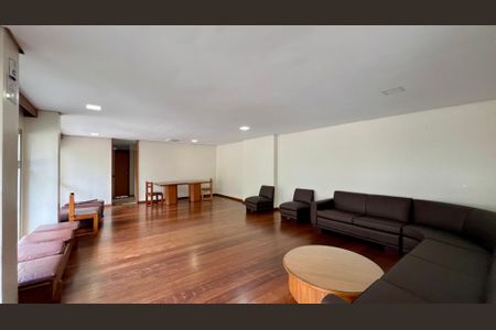 Apartamento à venda com 61m², 2 quartos e 1 vagaSalão de Festas