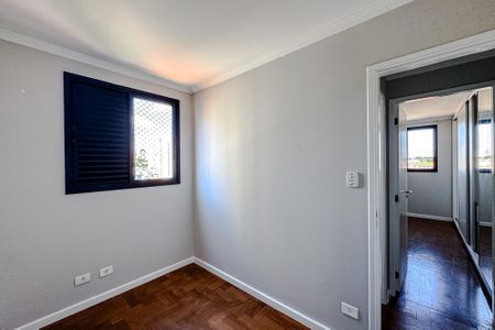 Apartamento à venda com 83m², 3 quartos e 2 vagas Apartamento à venda com 83m², 3 quartos e 2 vagasQuarto 2