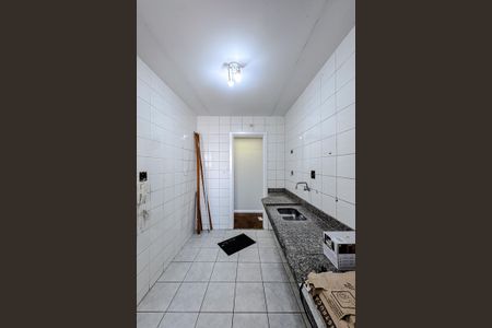Apartamento à venda com 83m², 3 quartos e 2 vagas Apartamento à venda com 83m², 3 quartos e 2 vagasCozinha