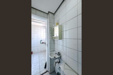 Apartamento à venda com 83m², 3 quartos e 2 vagas Apartamento à venda com 83m², 3 quartos e 2 vagasBanheiro de serviço