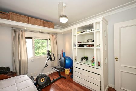 Apartamento à venda com 227m², 4 quartos e 4 vagasQuarto 2