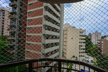 Apartamento à venda com 227m², 4 quartos e 4 vagasVaranda da Suíte  2