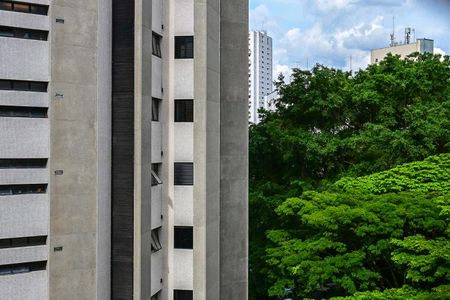 Apartamento à venda com 227m², 4 quartos e 4 vagasVista do Quarto 1