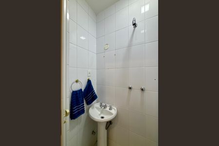 Apartamento para alugar com 80m², 2 quartos e sem vagaSuíte - banheiro