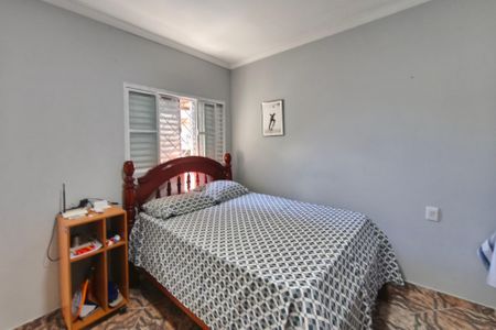 Casa à venda com 200m², 2 quartos e 4 vagasQuarto 2