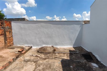 Casa à venda com 200m², 2 quartos e 4 vagasQuintal