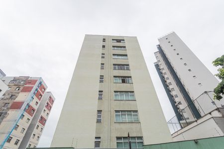 Apartamento para alugar com 60m², 2 quartos e 1 vagaFachada