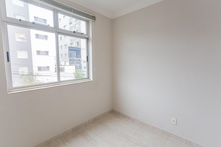Apartamento para alugar com 60m², 2 quartos e 1 vagaQuarto 1