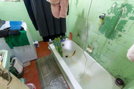 Apartamento à venda com 75m², 2 quartos e sem vagaBanheiro