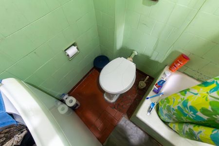 Apartamento à venda com 75m², 2 quartos e sem vagaBanheiro