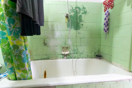 Apartamento à venda com 75m², 2 quartos e sem vagaBanheiro