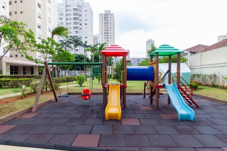 Apartamento para alugar com 126m², 4 quartos e 2 vagasPlayground