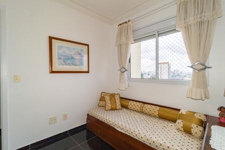 Apartamento para alugar com 126m², 4 quartos e 2 vagasQuarto 2